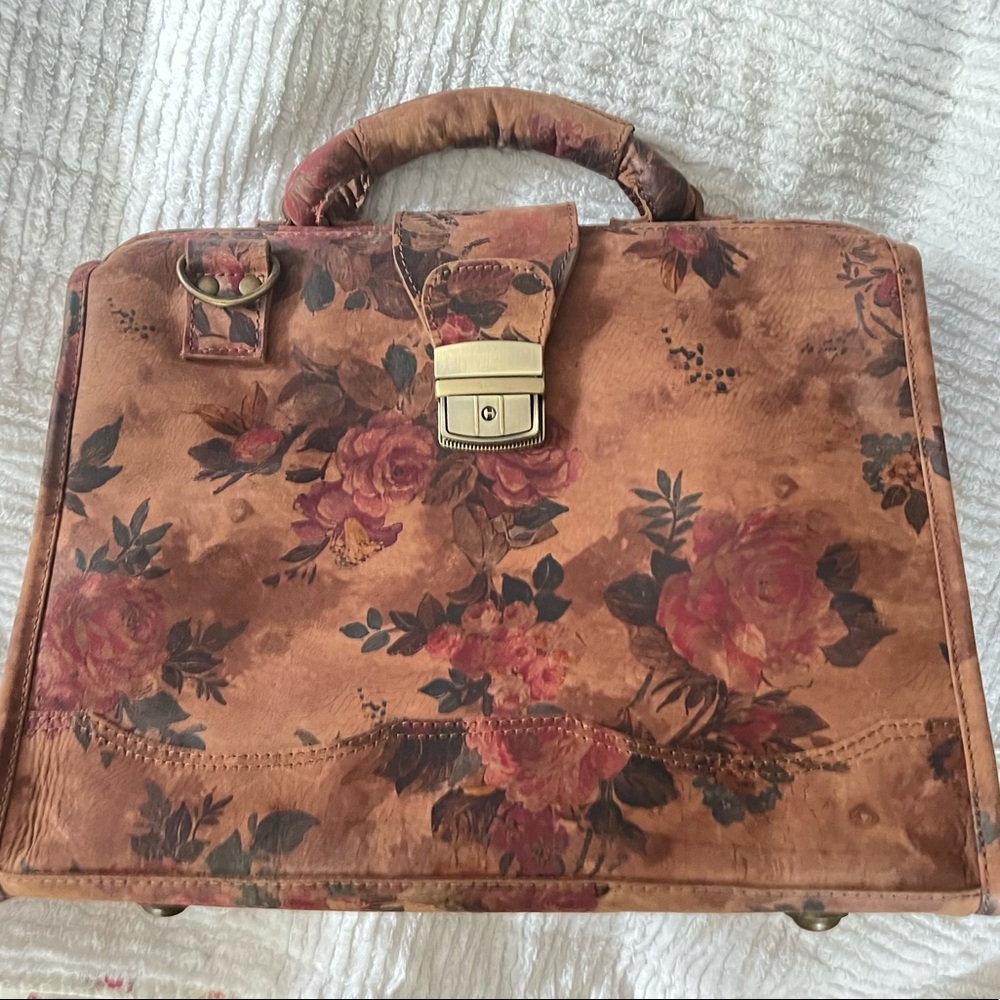 Like New Odi Lynch Medium Large Doctor Bag w/ Strap in Floral Print Leather No14